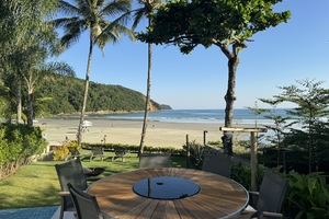 Praia da Baleia - Condomínio Fechado