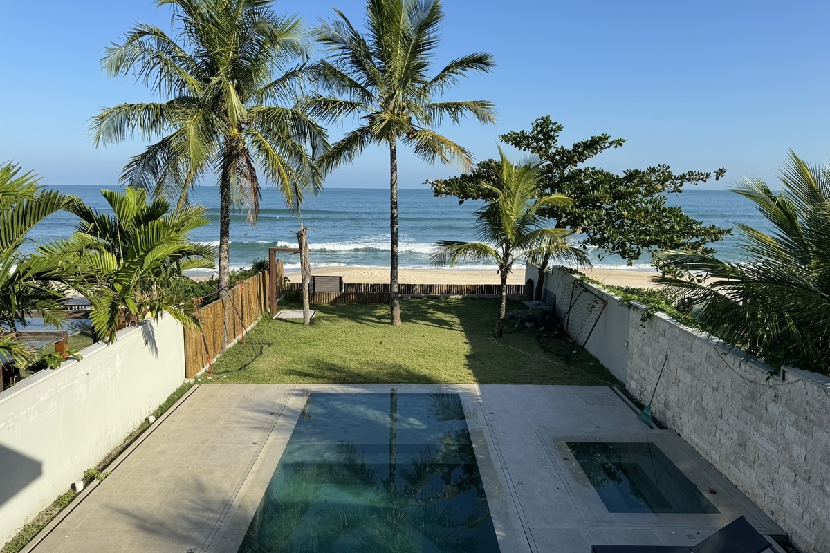 Praia Maresias - Condomínio Pé na Areia